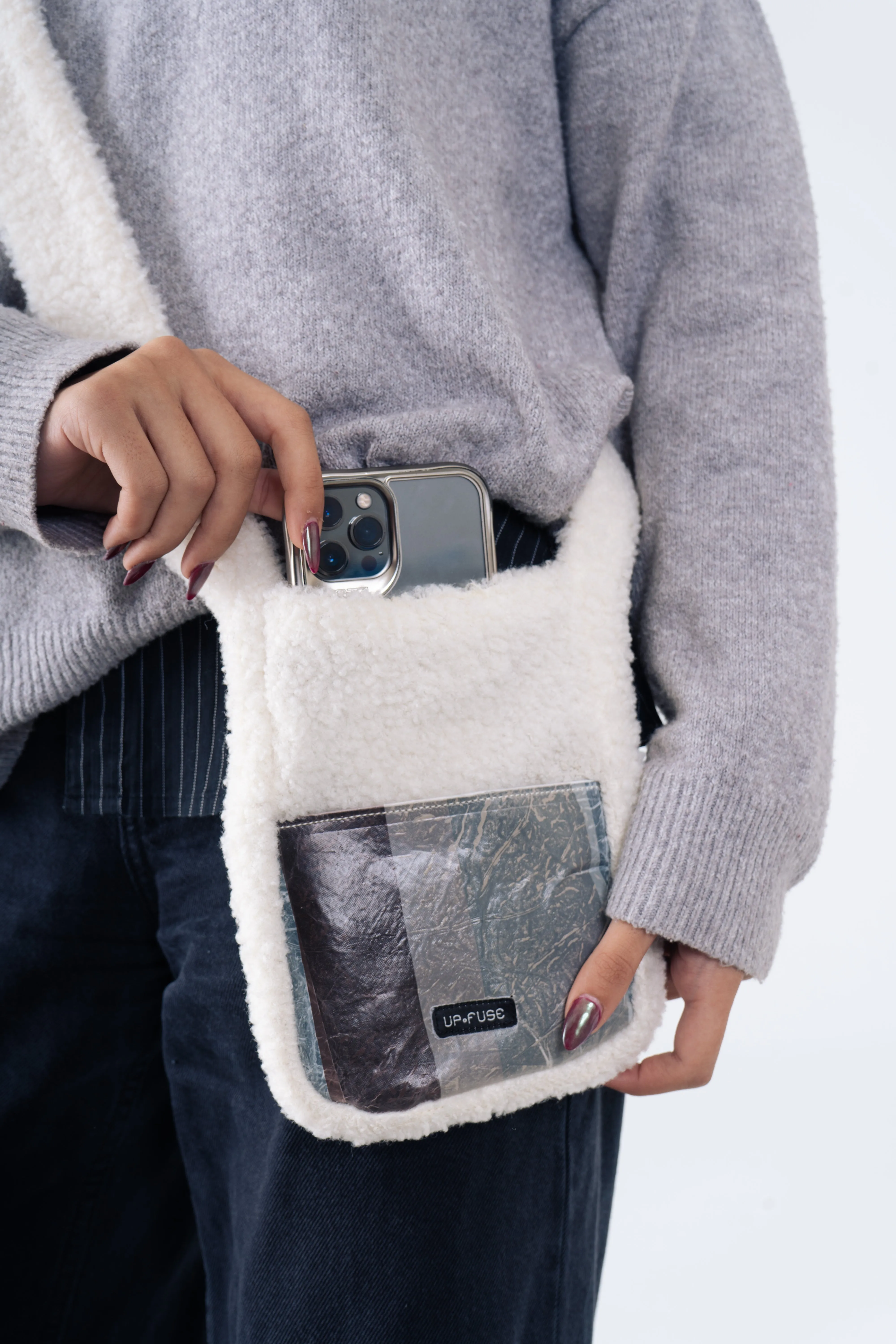 Fur Cross Bag in Brown Haze