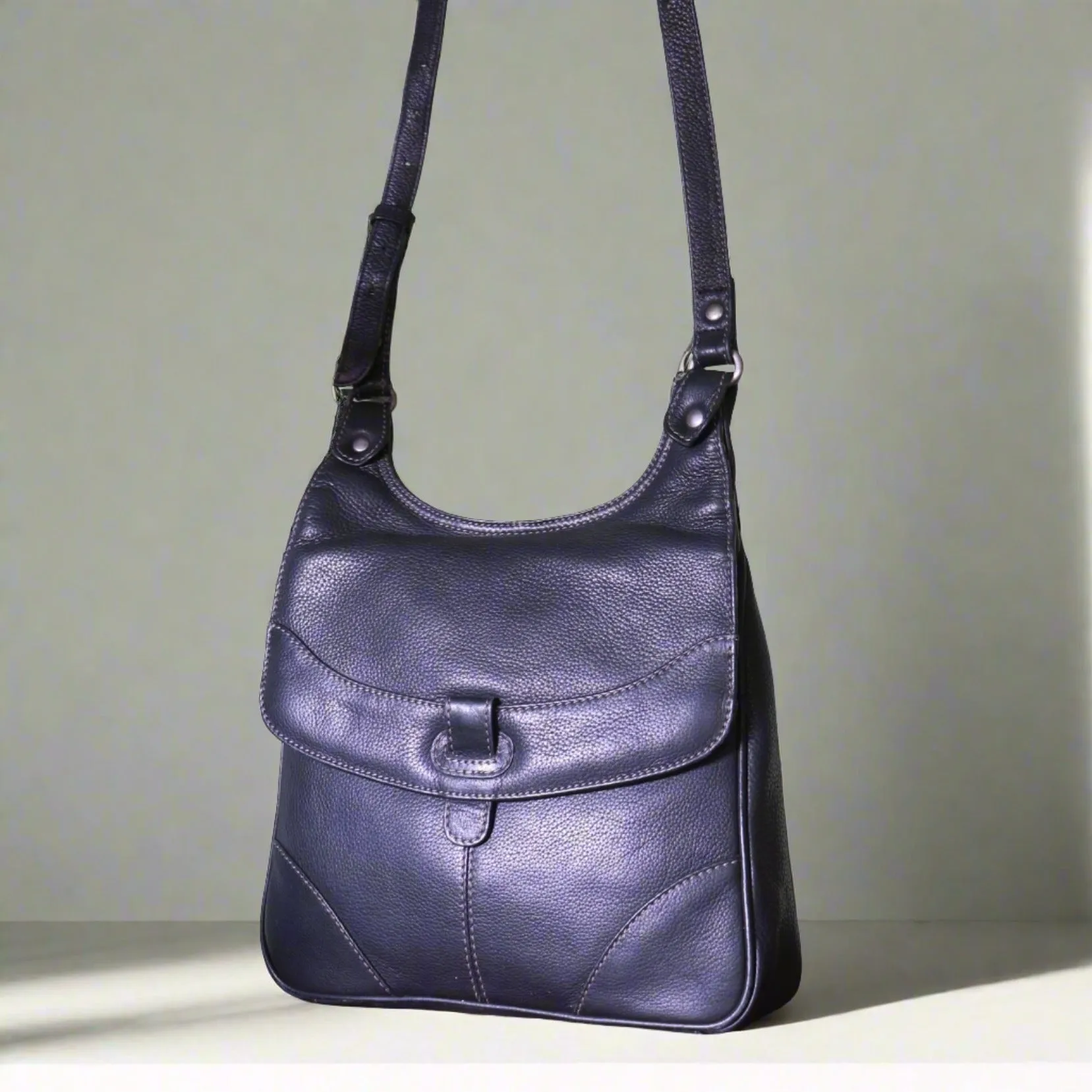 Leather Sling Bag - The Side Kick - Black