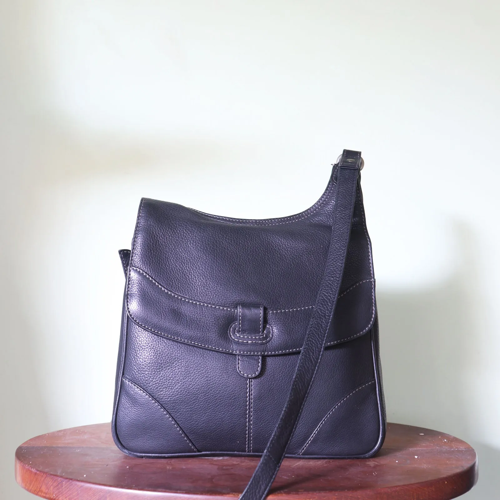 Leather Sling Bag - The Side Kick - Black