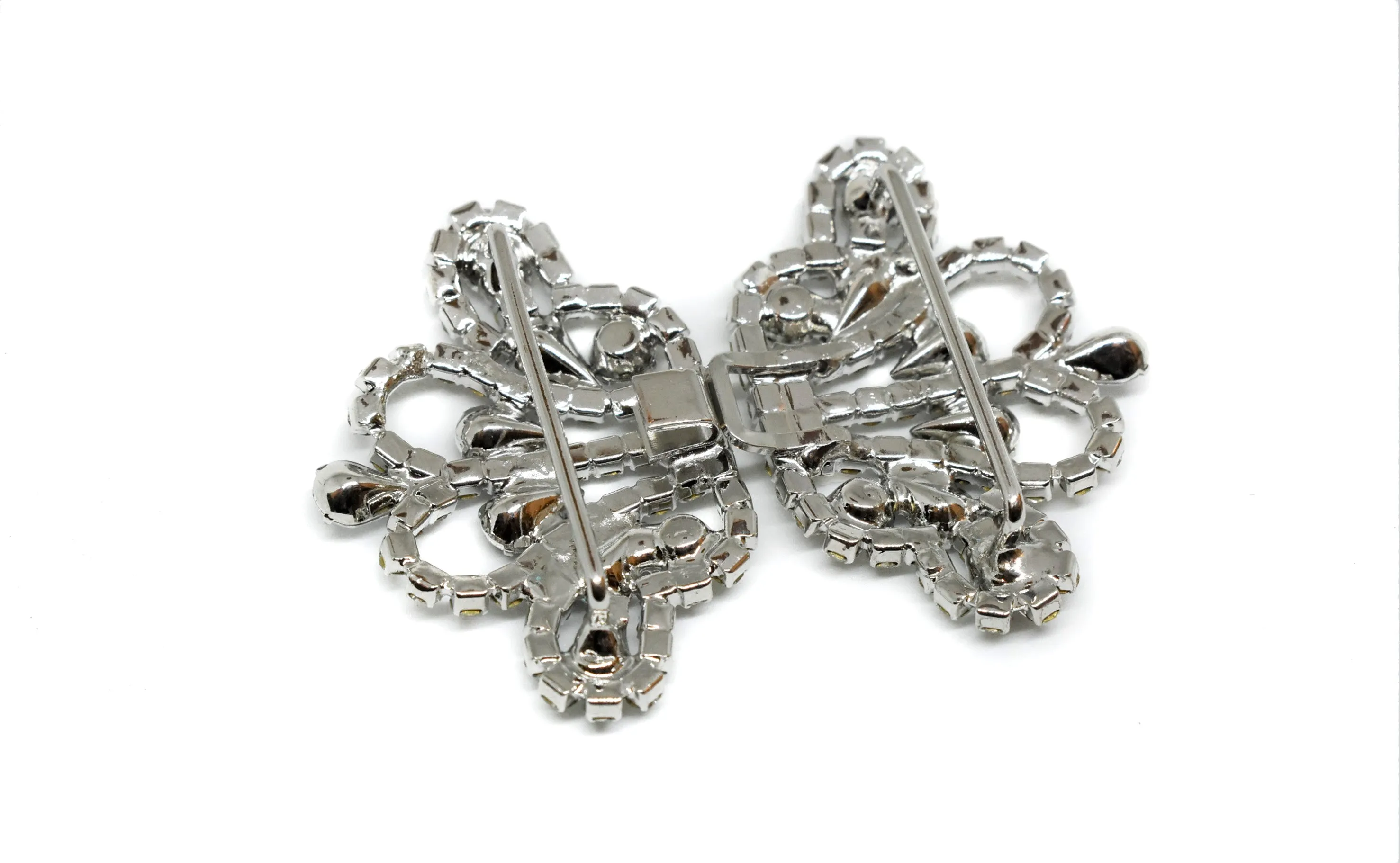 Silver Rhinestone Connector - Closure - 1 Piece