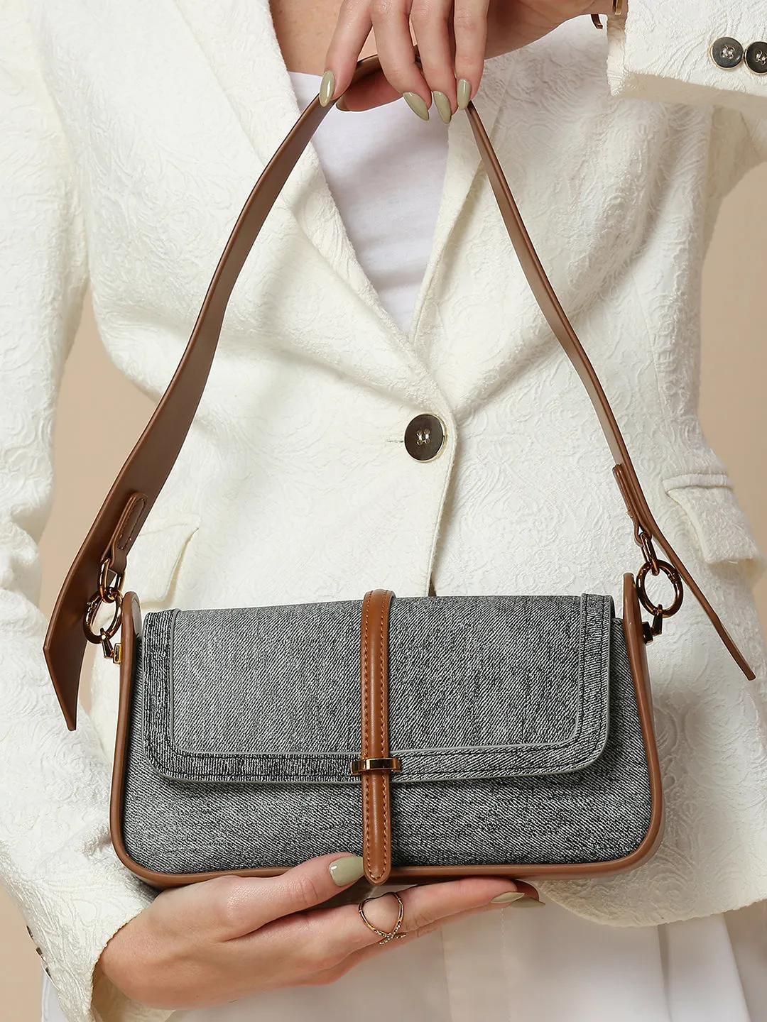 Women Denim Solid Structured Sling Bag